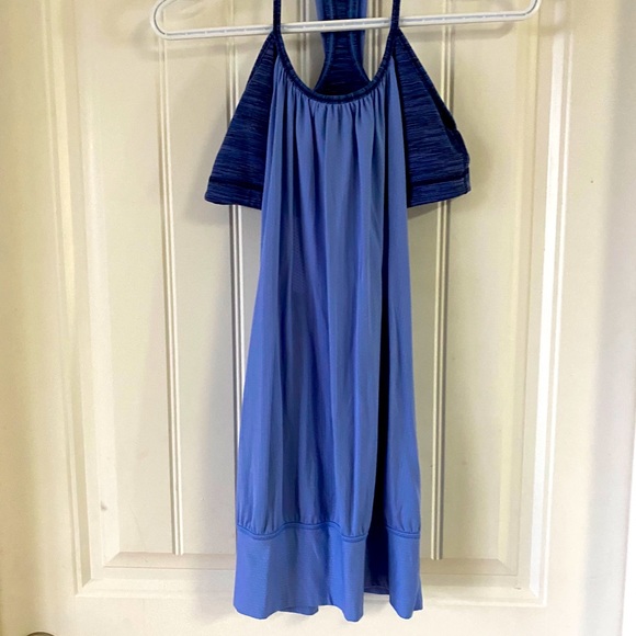 Lululemon workout top - Picture 1 of 6